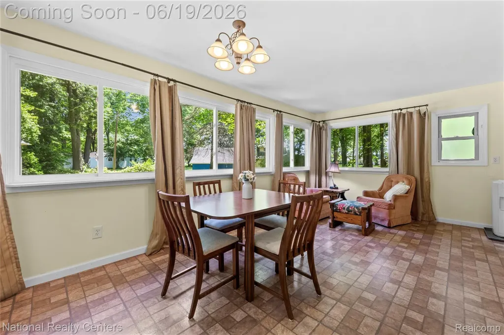 146 Algonac Road Clay Township MI 48001