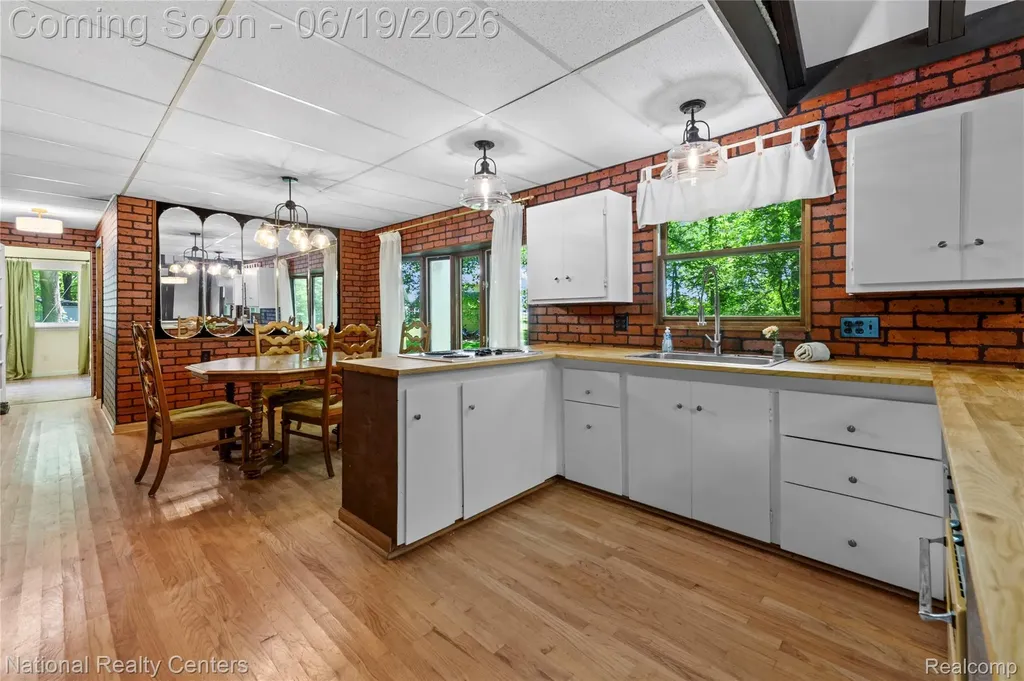 146 Algonac Road Clay Township MI 48001