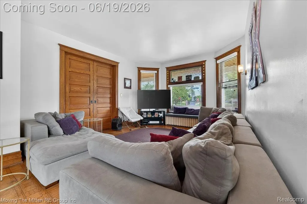 415 W Forest Avenue Ypsilanti City MI 48197