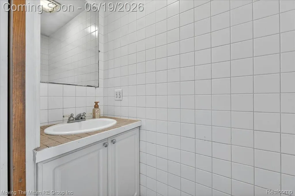 415 W Forest Avenue Ypsilanti City MI 48197