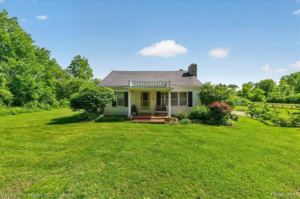 Salem Township MI, 6390 Brookville Road