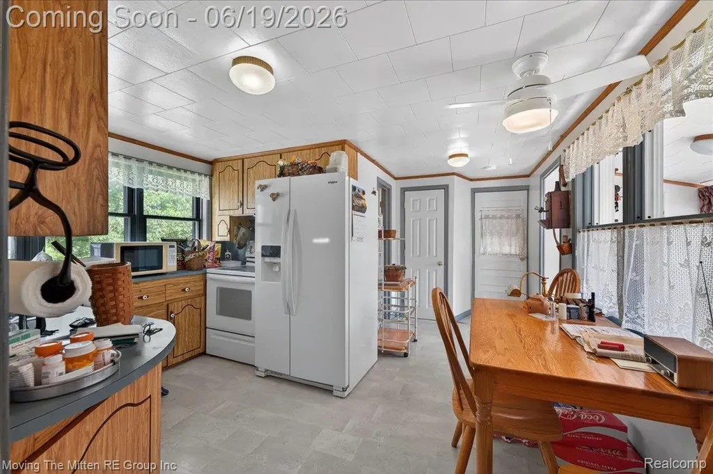 6390 Brookville Road Salem Township MI 48178