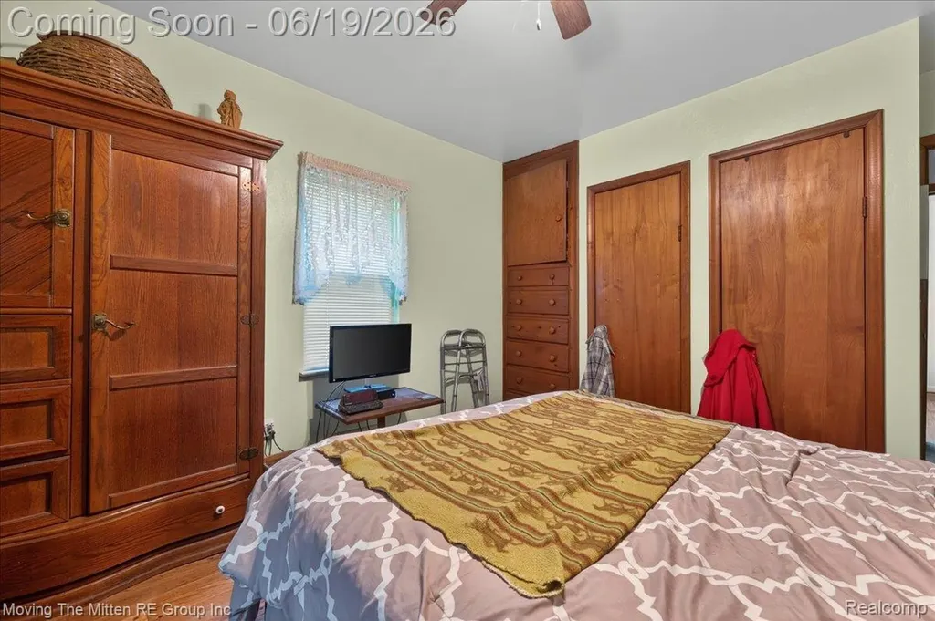 6390 Brookville Road Salem Township MI 48178