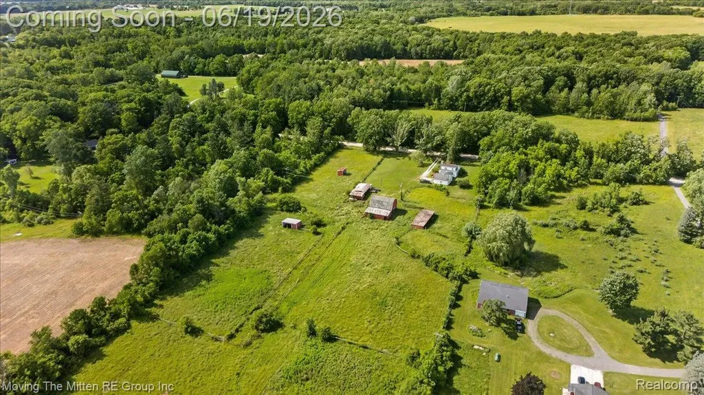 6390 Brookville Road Salem Township MI 48178