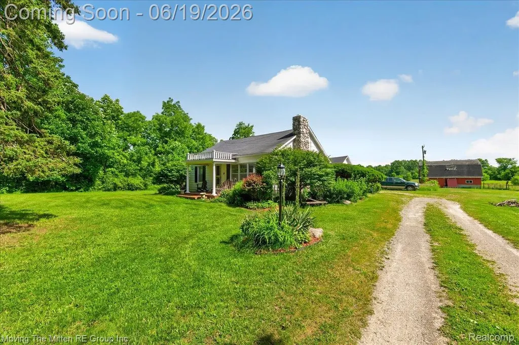 6390 Brookville Road Salem Township MI 48178