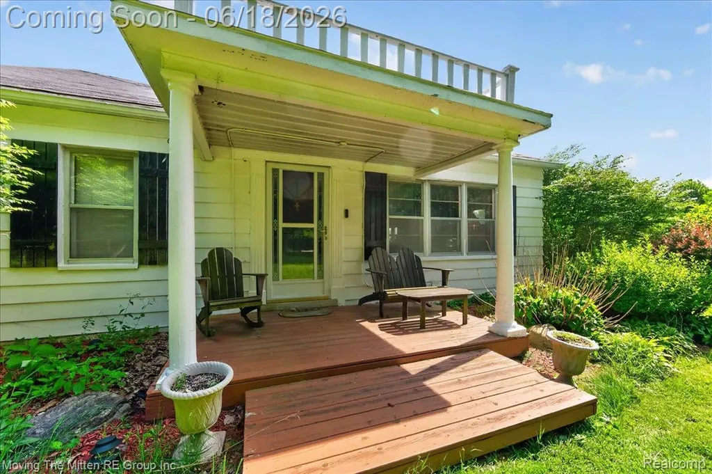 6390 Brookville Road Salem Township MI 48178