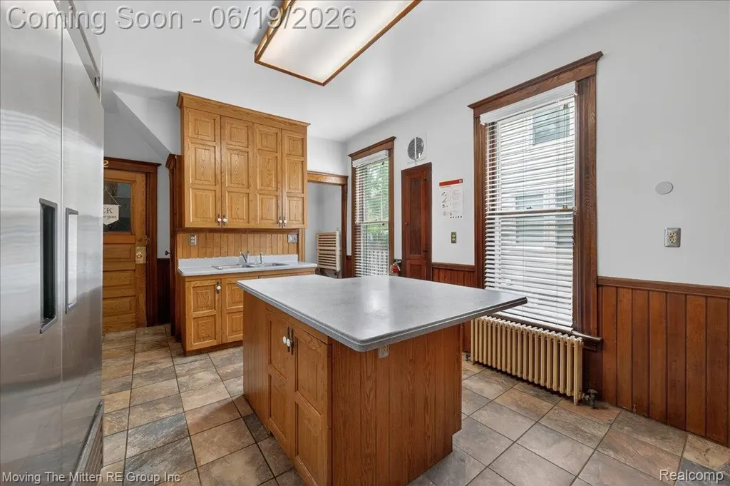 415 W Forest Avenue Ypsilanti City MI 48197