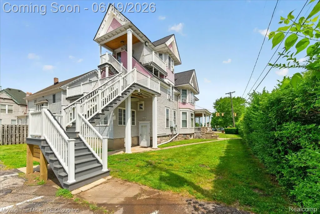 415 W Forest Avenue Ypsilanti City MI 48197