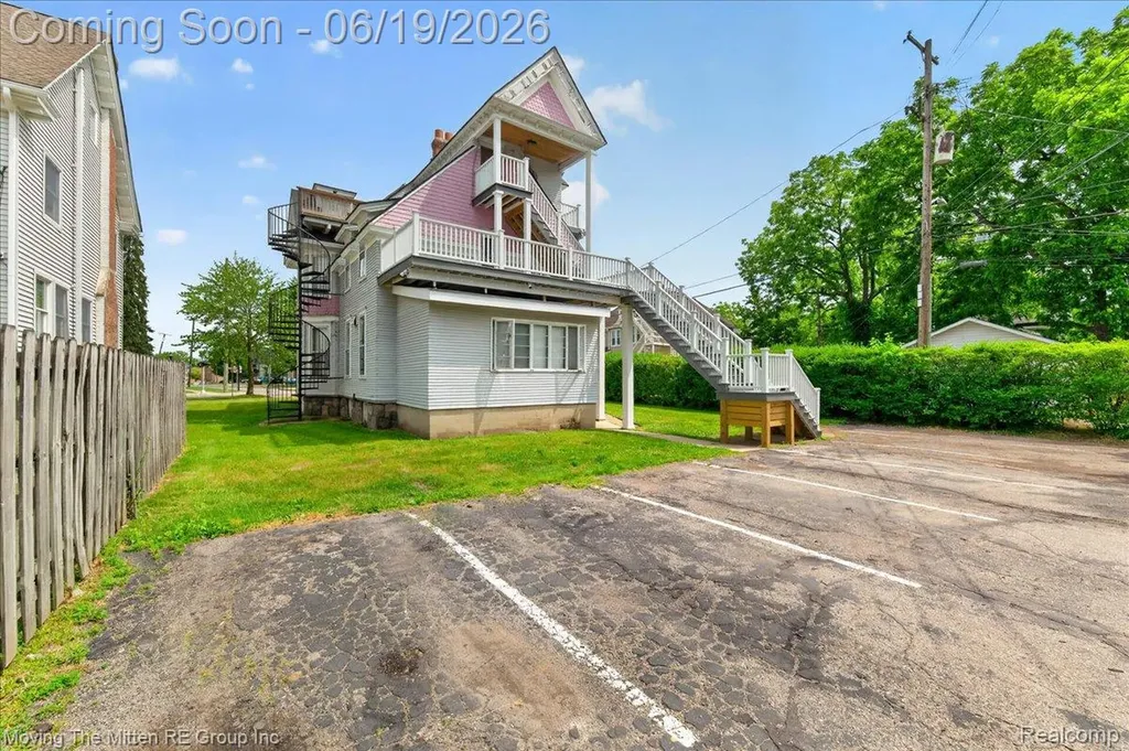 415 W Forest Avenue Ypsilanti City MI 48197