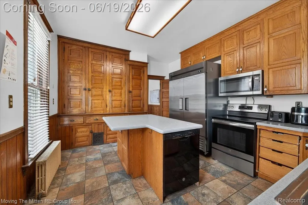 415 W Forest Avenue Ypsilanti City MI 48197