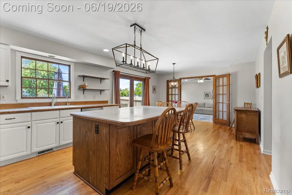 1420 Bush Creek Drive Grand Blanc City MI 48439