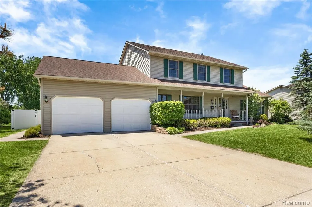 1420 Bush Creek Drive Grand Blanc City MI 48439