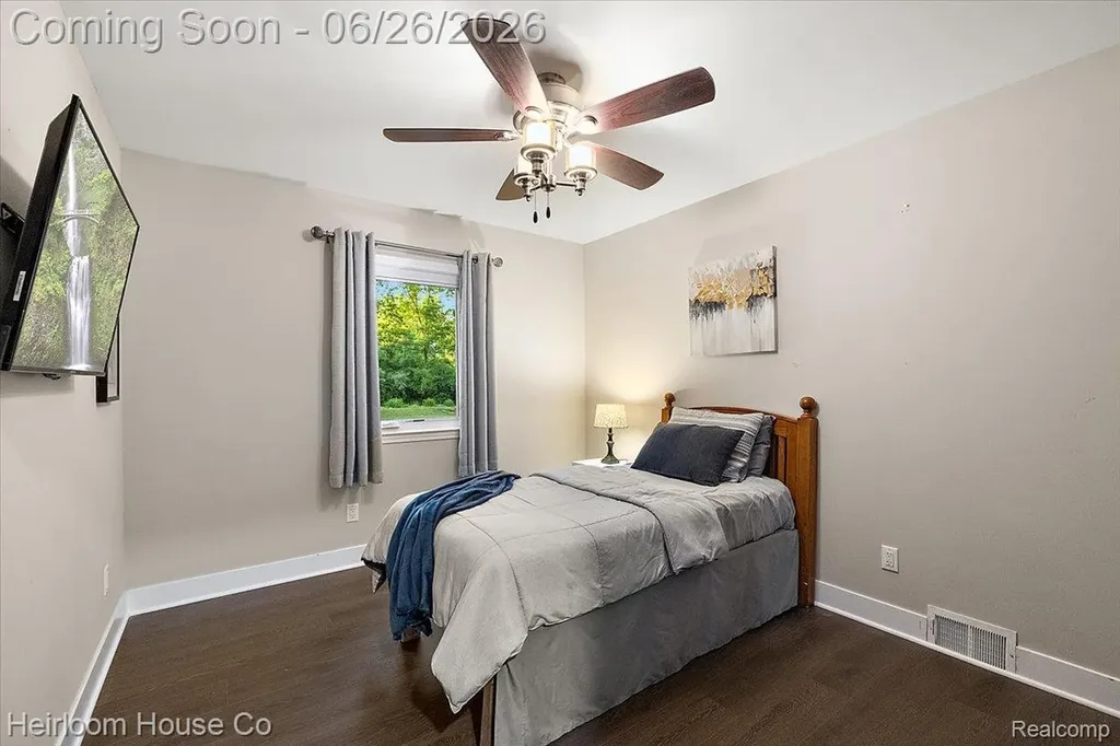 49001 Hanford Road Canton Charter Township MI 48187
