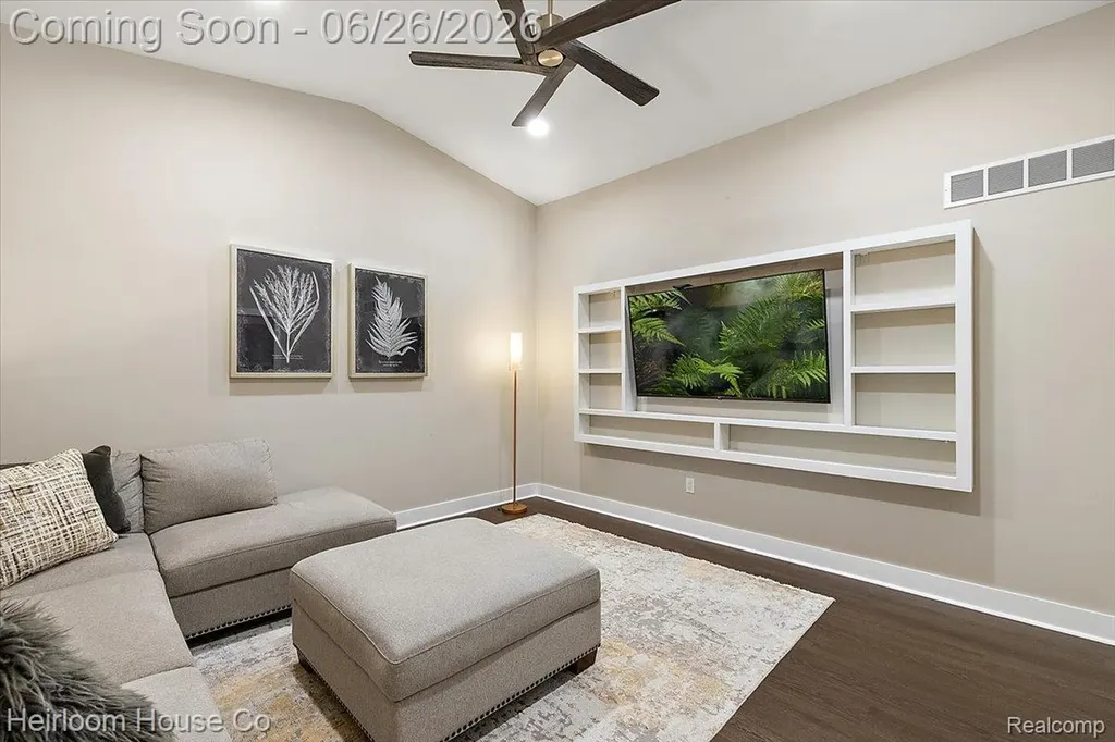 49001 Hanford Road Canton Charter Township MI 48187