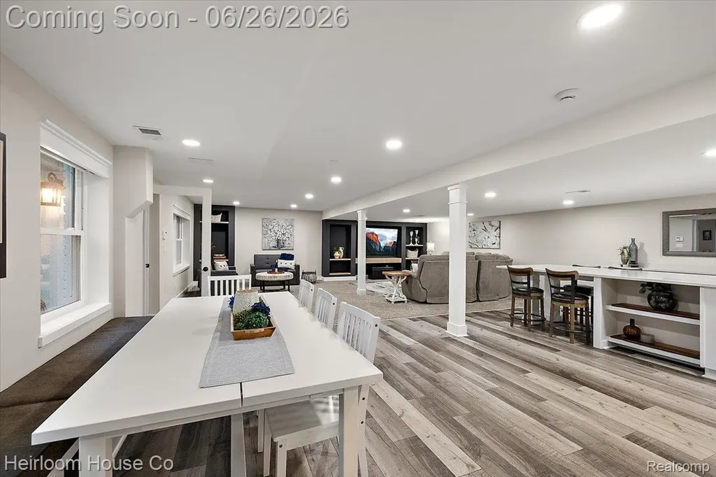 49001 Hanford Road Canton Charter Township MI 48187