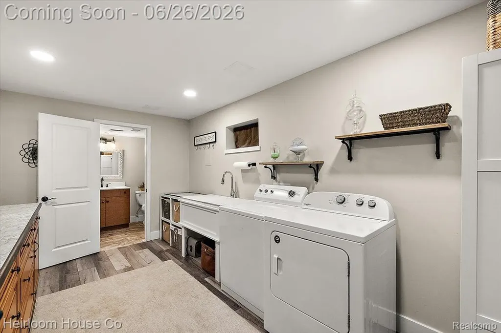 49001 Hanford Road Canton Charter Township MI 48187