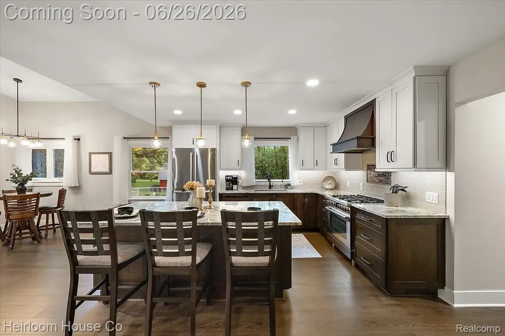 49001 Hanford Road Canton Charter Township MI 48187