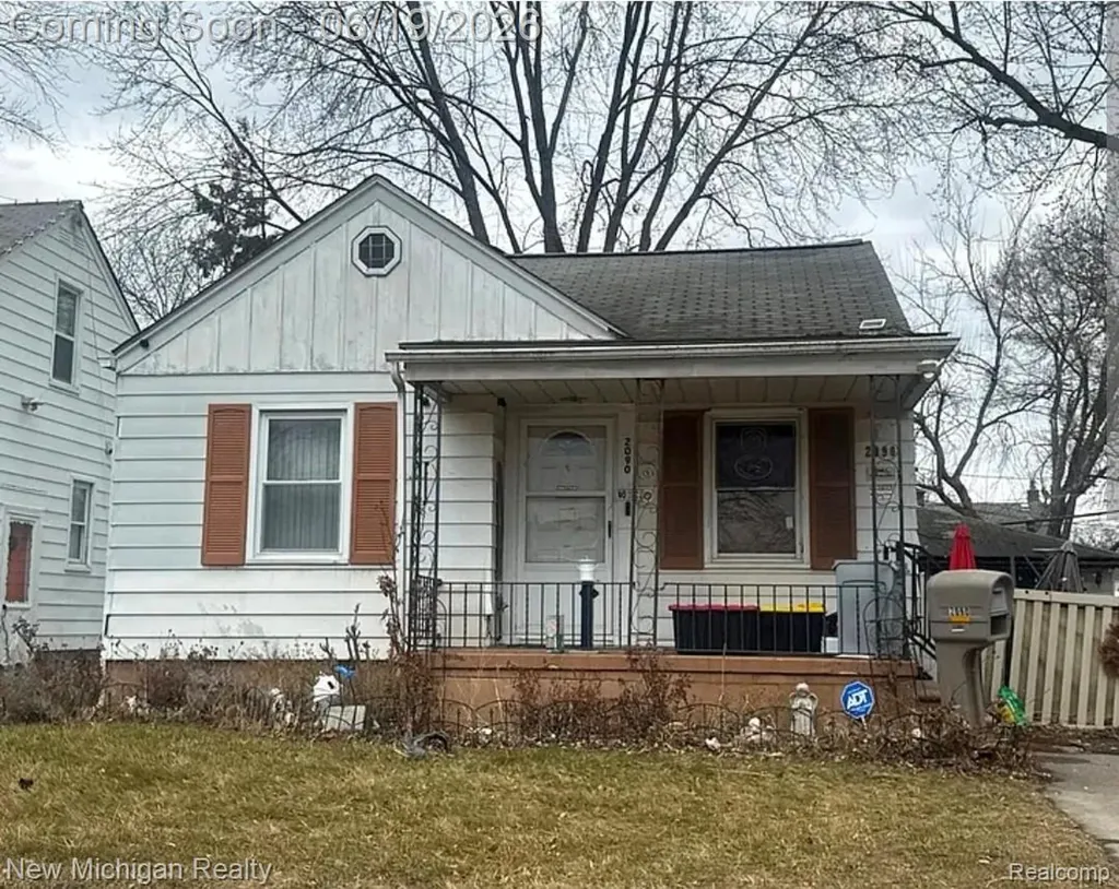 2090 Russell Avenue Lincoln Park City MI 48146