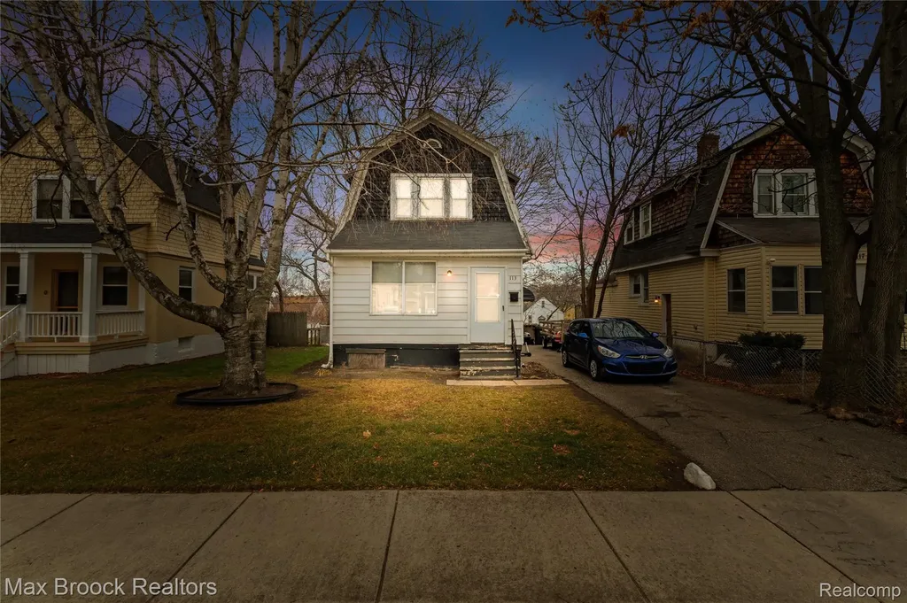 113 Kemp Street Pontiac City MI 48342
