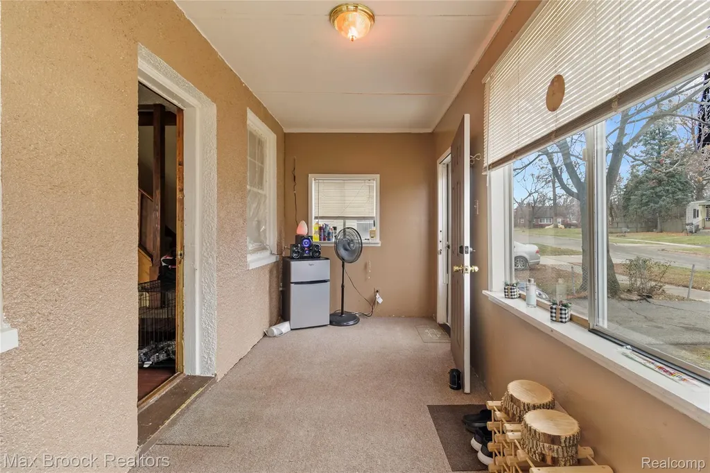 113 Kemp Street Pontiac City MI 48342