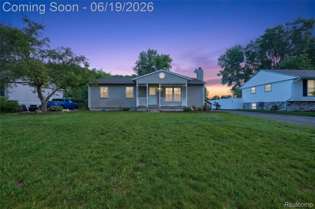 778 Manzano Drive Wolverine Lake Village MI 48390