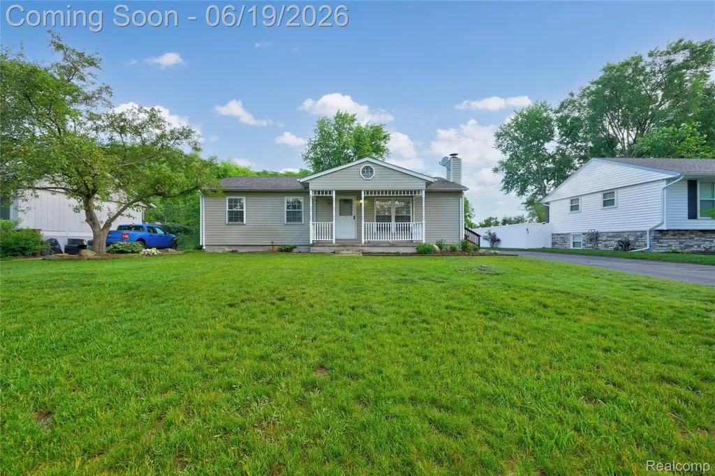 778 Manzano Drive Wolverine Lake Village MI 48390