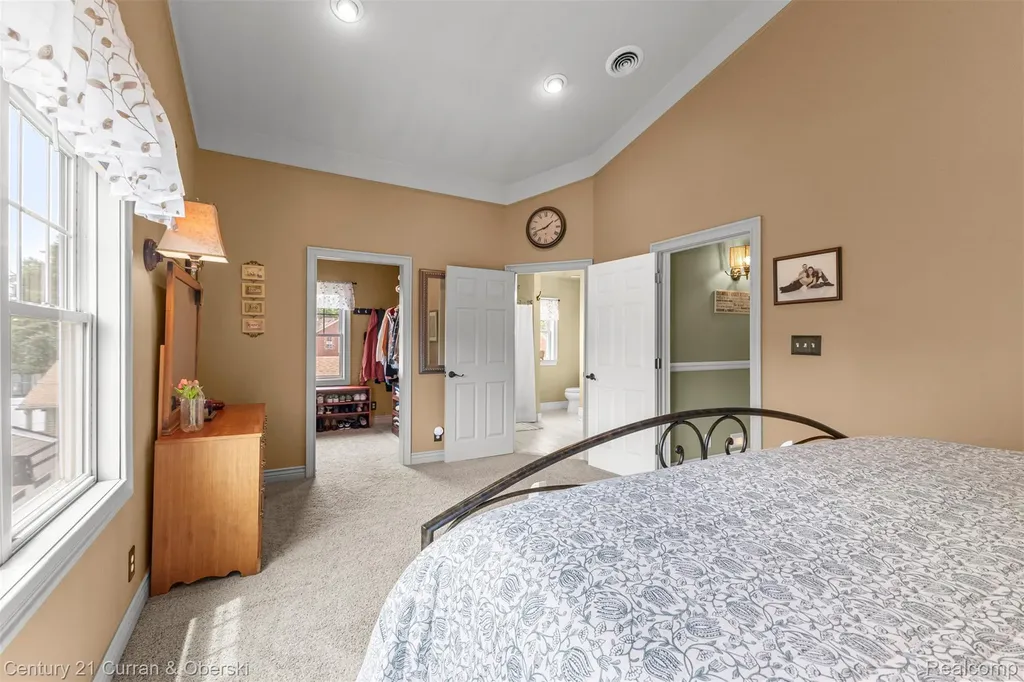 15275 Belmont Avenue Allen Park City MI 48101