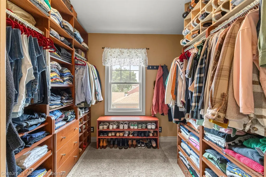 15275 Belmont Avenue Allen Park City MI 48101
