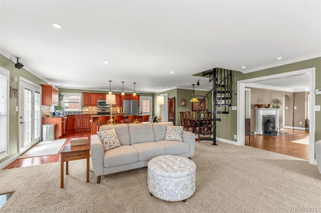 15275 Belmont Avenue Allen Park City MI 48101