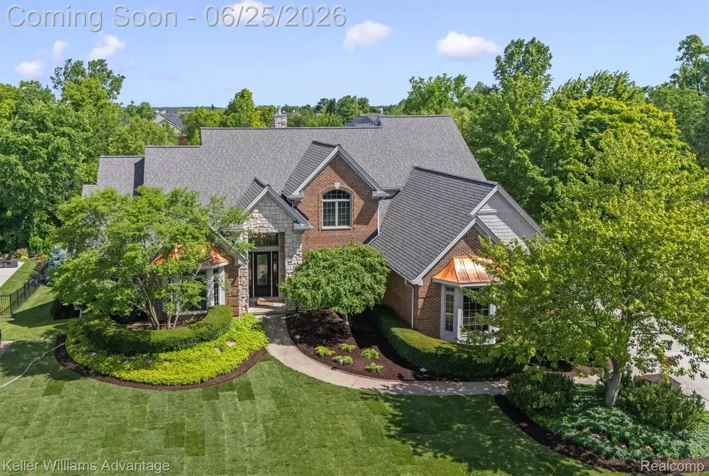 Lyon Charter Township MI, 22878 Tree Top Court