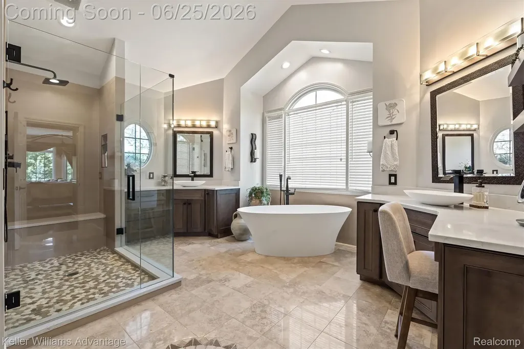 22878 Tree Top Court Lyon Charter Township MI 48178