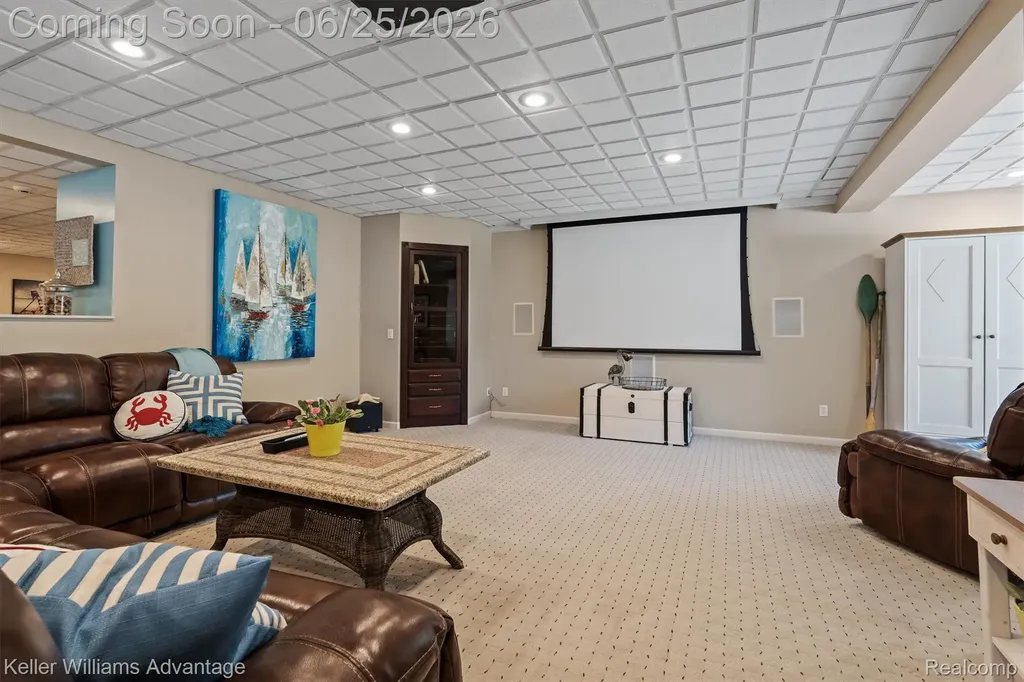 22878 Tree Top Court Lyon Charter Township MI 48178
