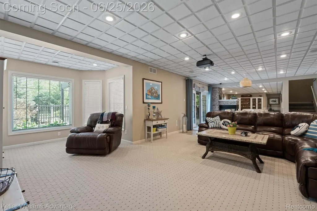 22878 Tree Top Court Lyon Charter Township MI 48178