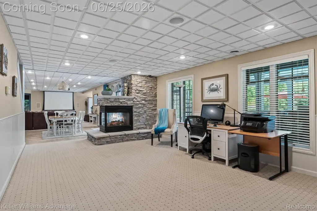 22878 Tree Top Court Lyon Charter Township MI 48178