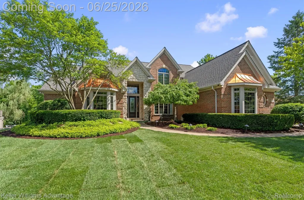 22878 Tree Top Court Lyon Charter Township MI 48178