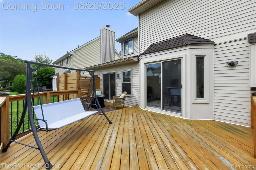 47185 Scarlet Drive S Novi City MI 48374