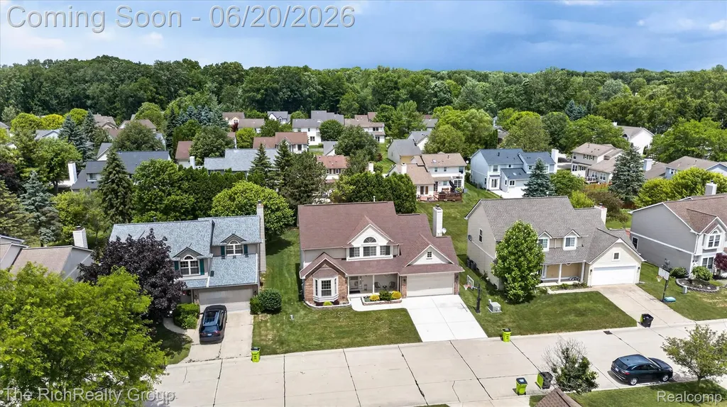 47185 Scarlet Drive S Novi City MI 48374