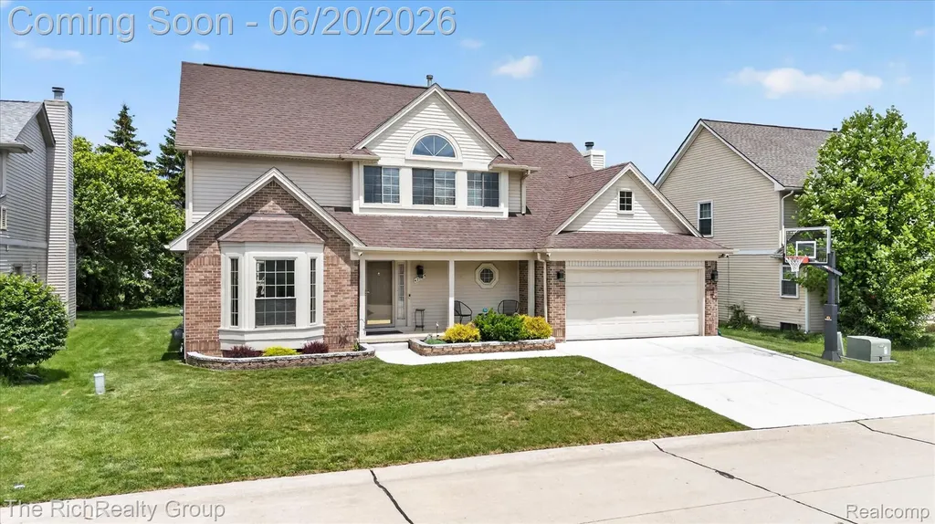 47185 Scarlet Drive S Novi City MI 48374