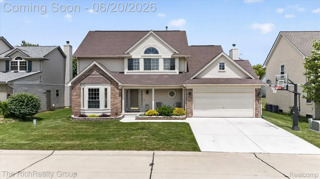 47185 Scarlet Drive S Novi City MI 48374