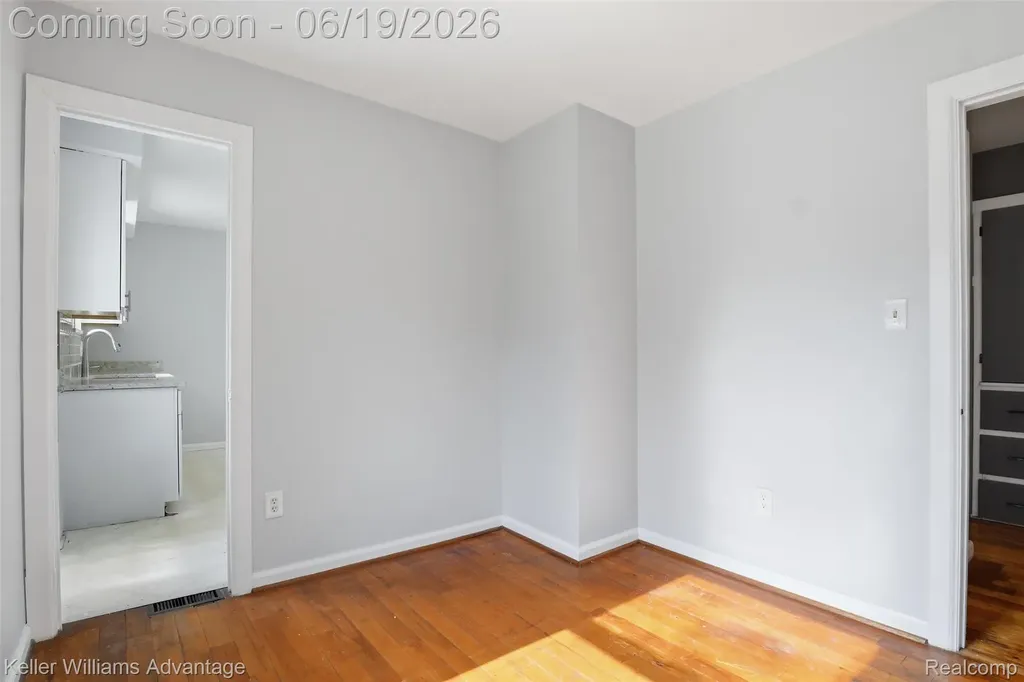13592 Berwyn Redford Charter Township MI 48239
