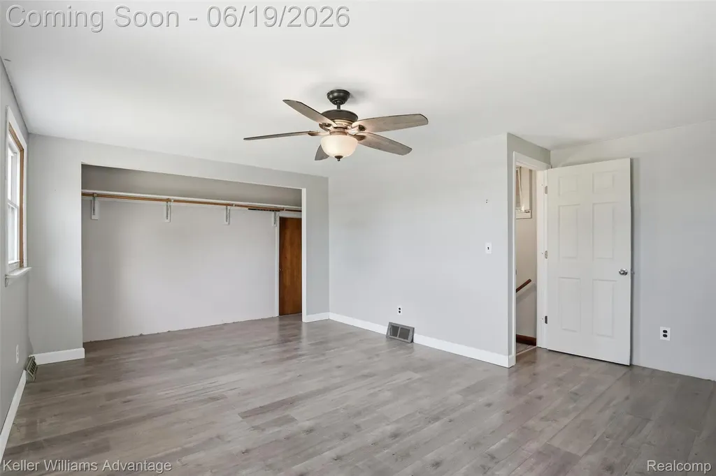 13592 Berwyn Redford Charter Township MI 48239
