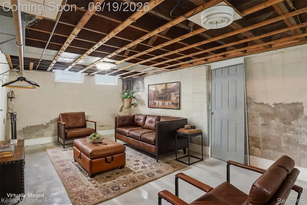 13592 Berwyn Redford Charter Township MI 48239