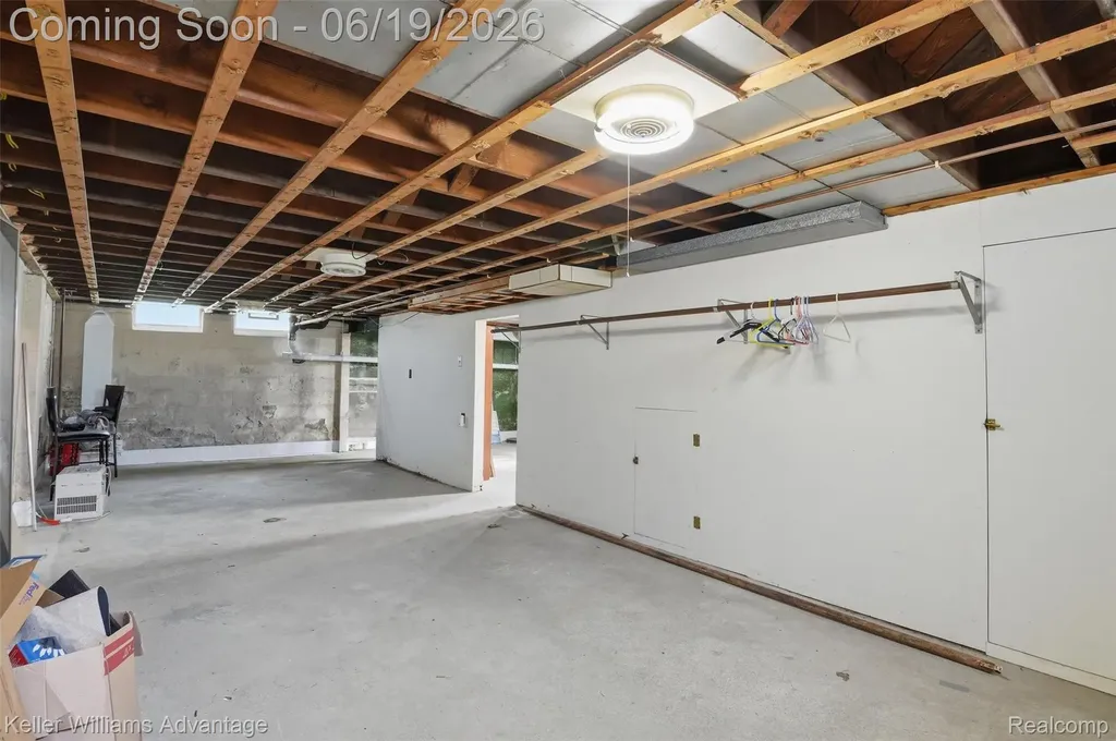 13592 Berwyn Redford Charter Township MI 48239