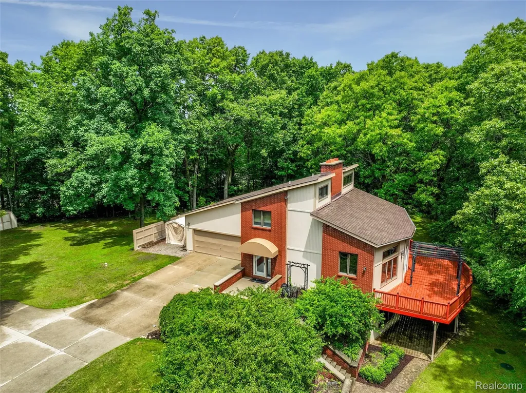 3378 Jossman Hills Groveland Township MI 48462