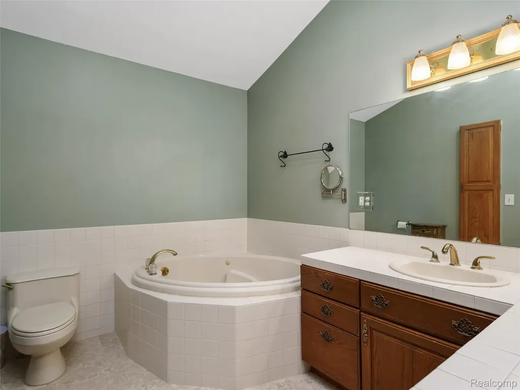3378 Jossman Hills Groveland Township MI 48462