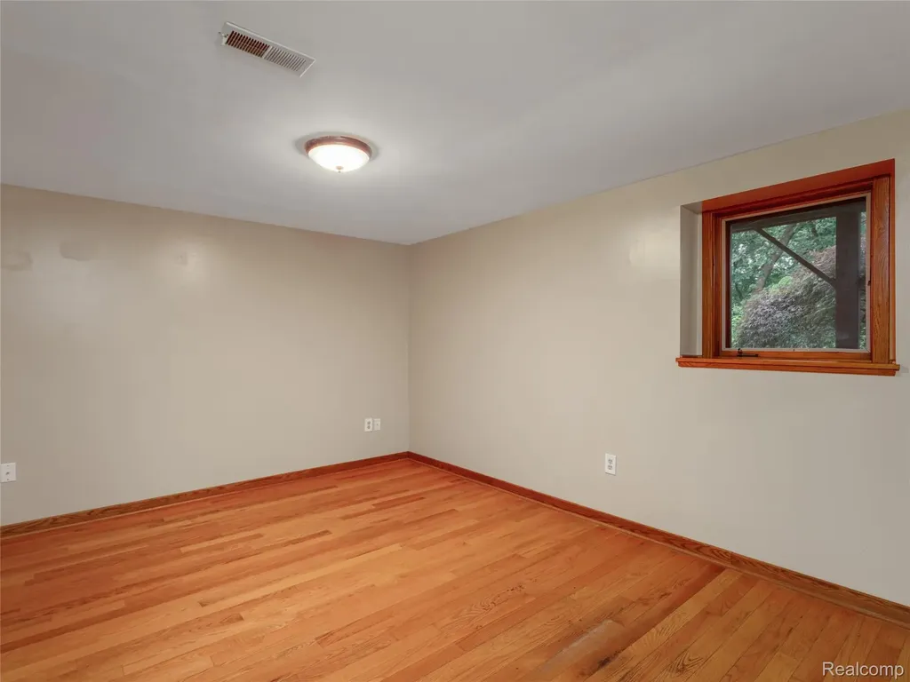 3378 Jossman Hills Groveland Township MI 48462