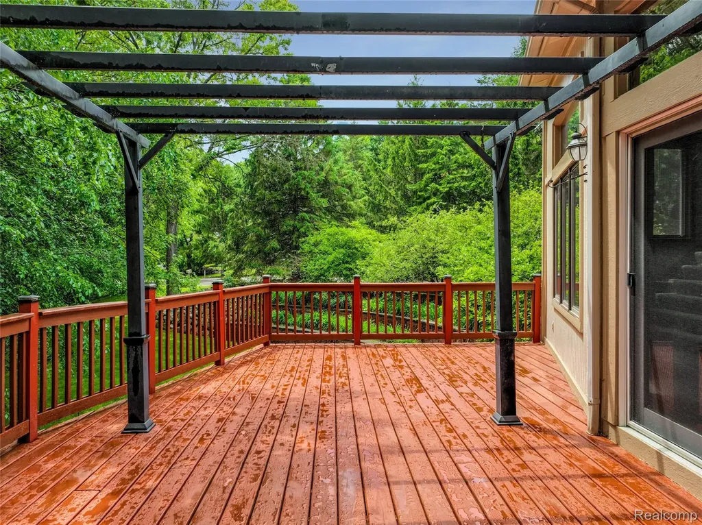 3378 Jossman Hills Groveland Township MI 48462