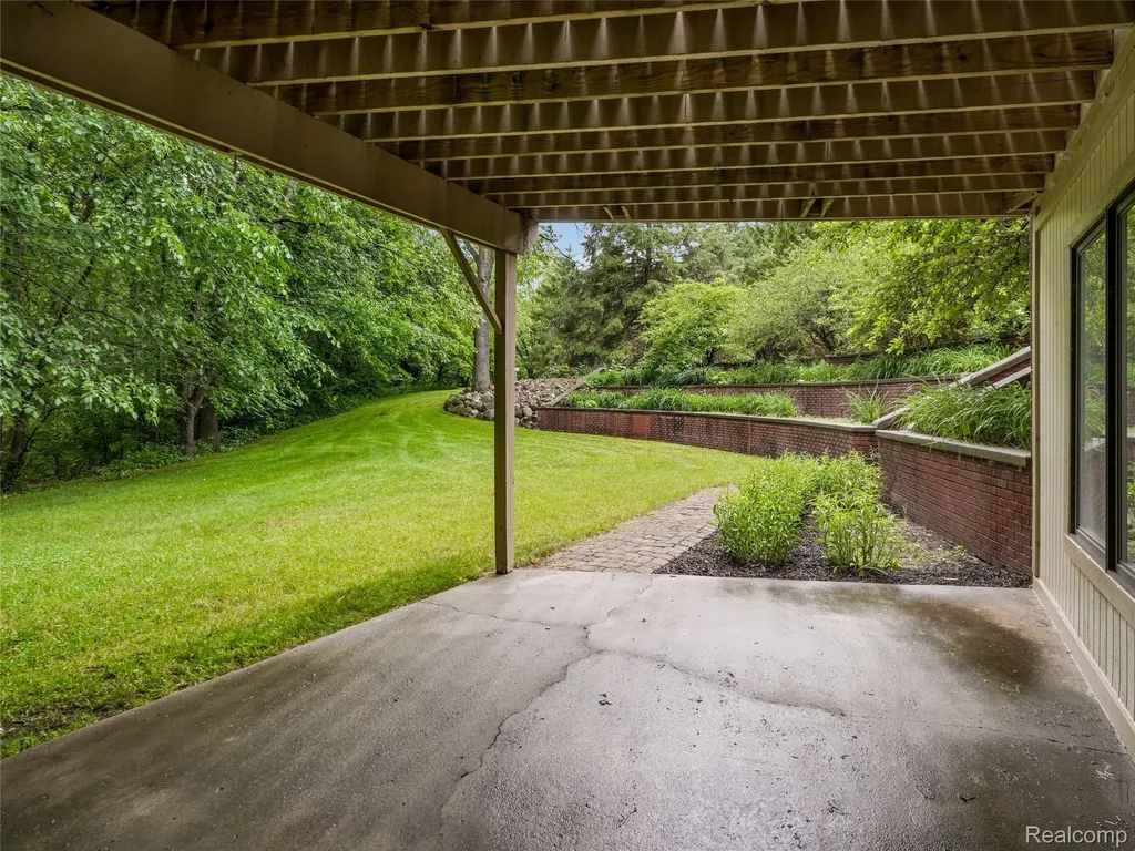 3378 Jossman Hills Groveland Township MI 48462