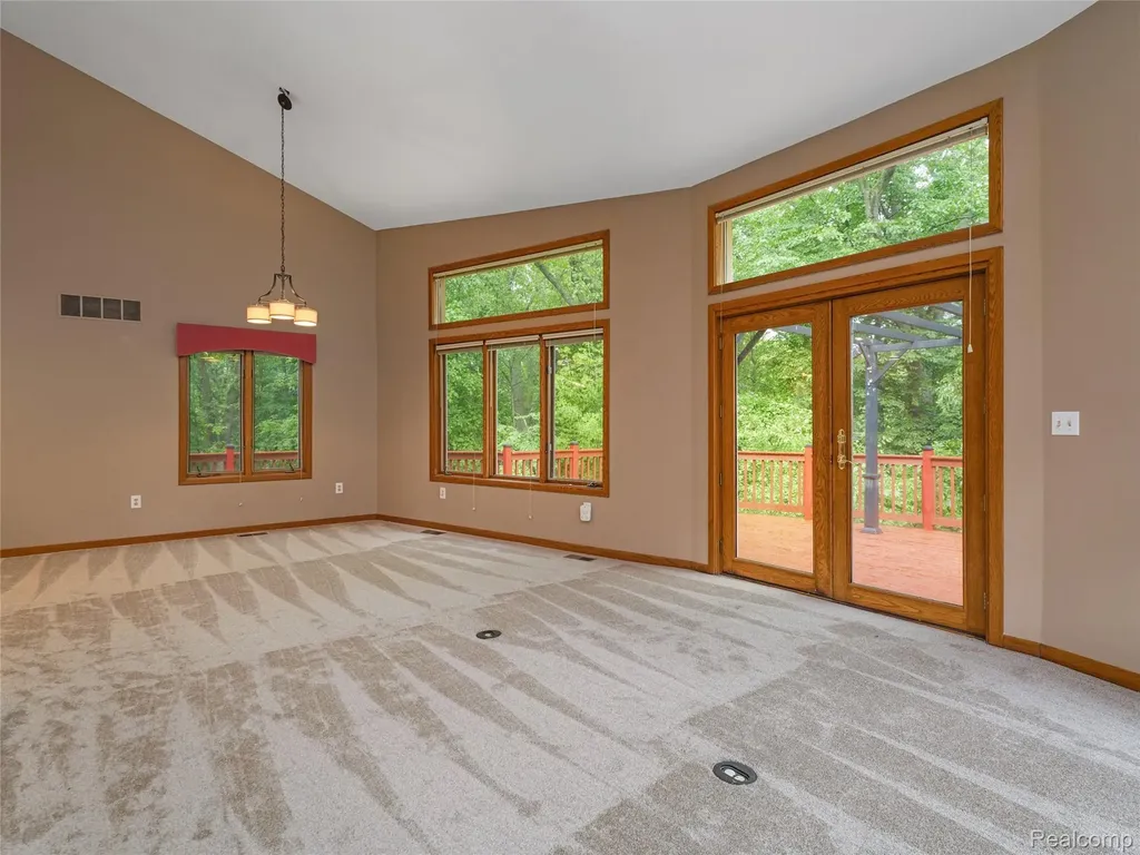 3378 Jossman Hills Groveland Township MI 48462