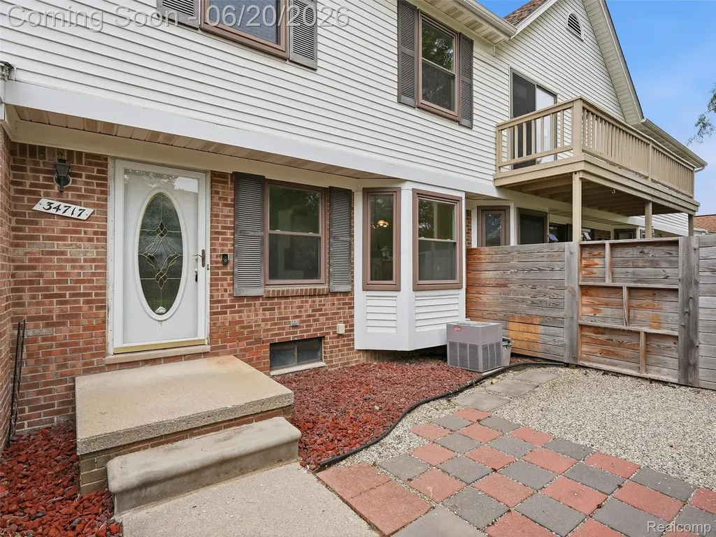 34717 E Wilma Court Chesterfield Township MI 48047